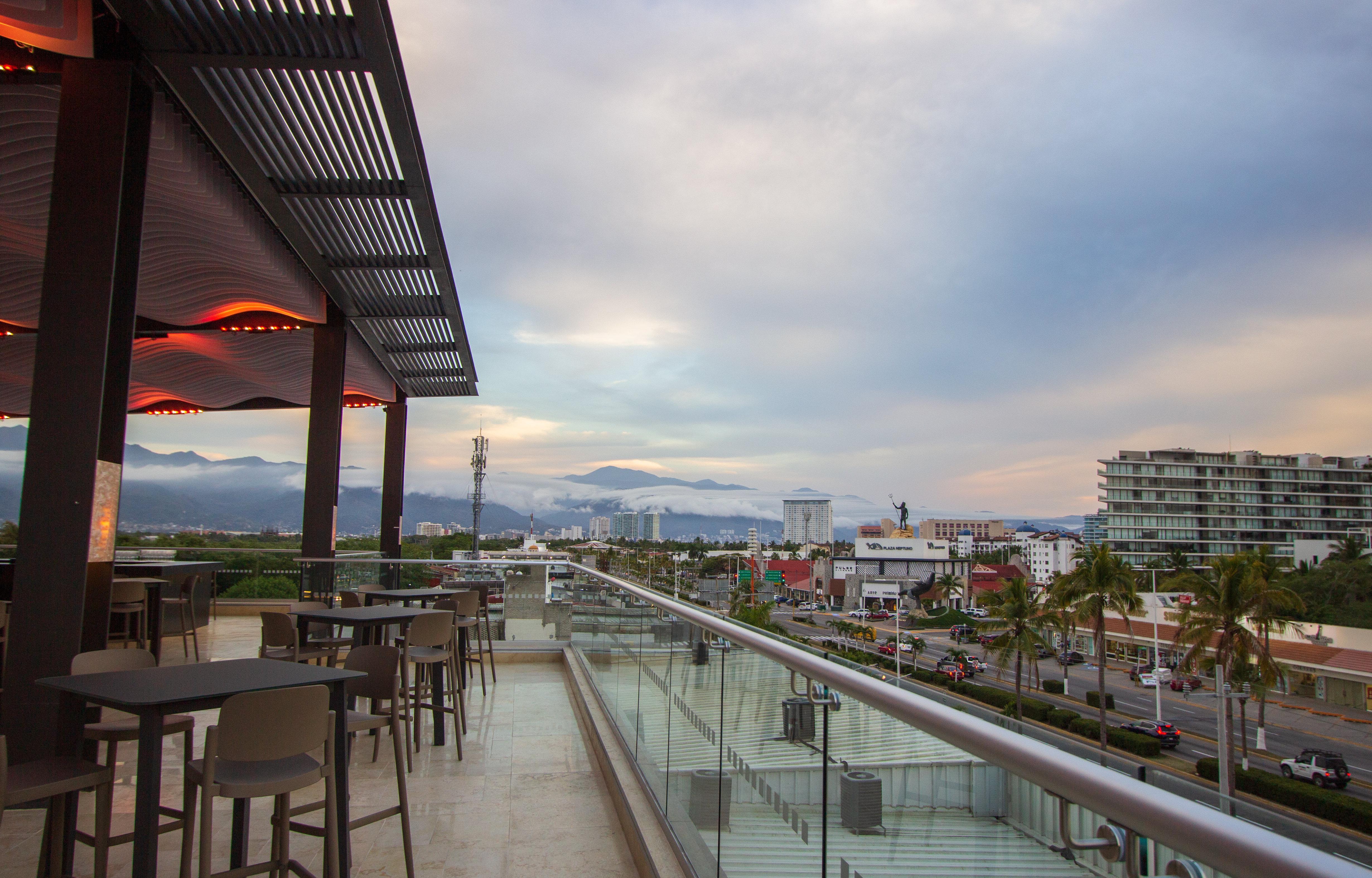 Holiday Inn & Suites - Puerto Vallarta Marina & Golf, An Ihg Hotel Exterior photo