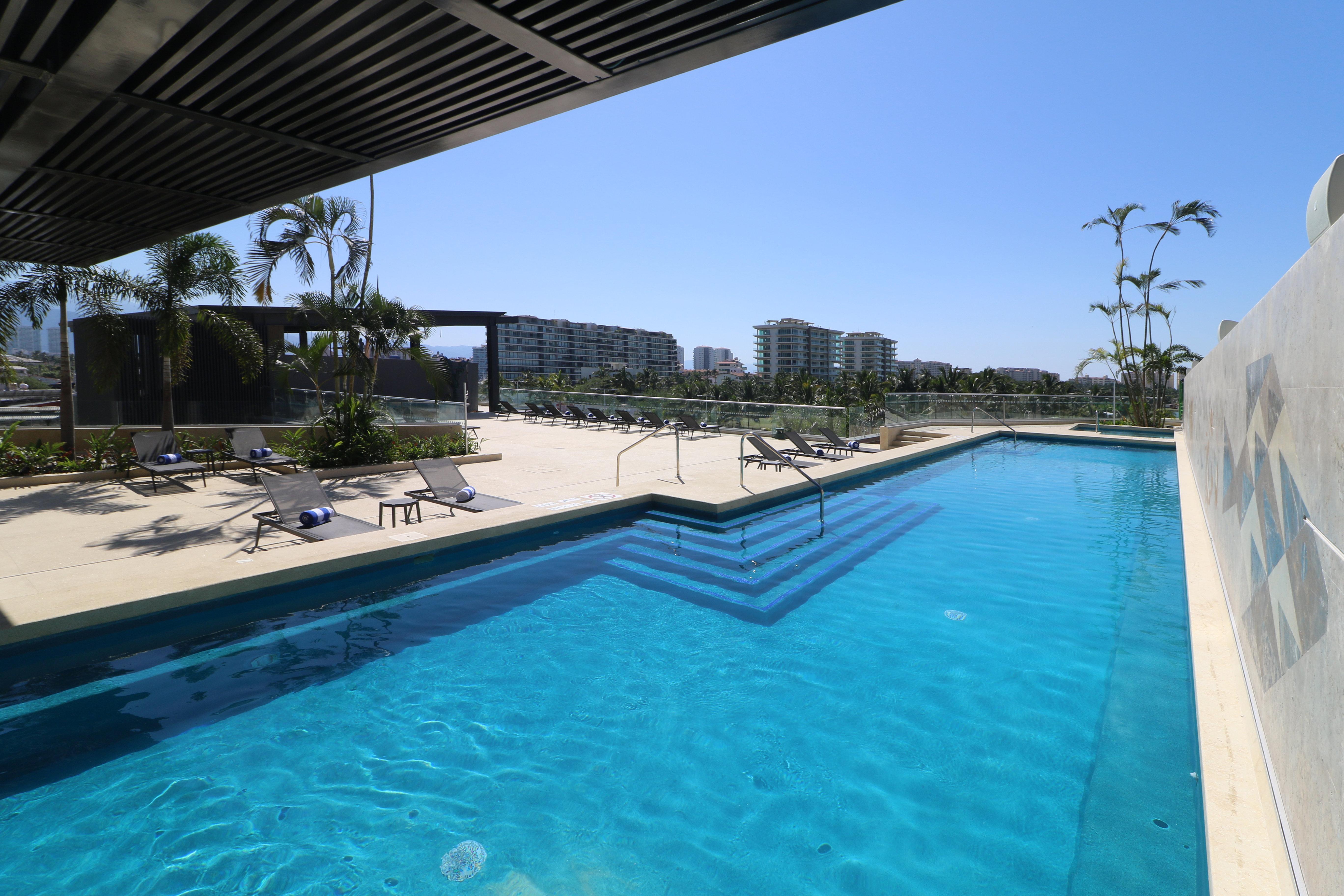 Holiday Inn & Suites - Puerto Vallarta Marina & Golf, An Ihg Hotel Exterior photo